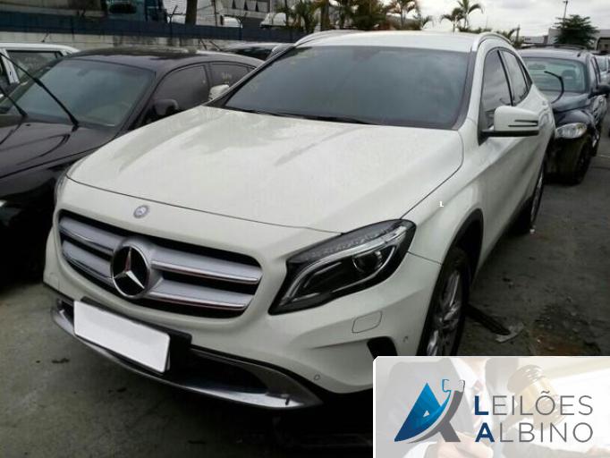 MERCEDES BENZ GLA 16/16