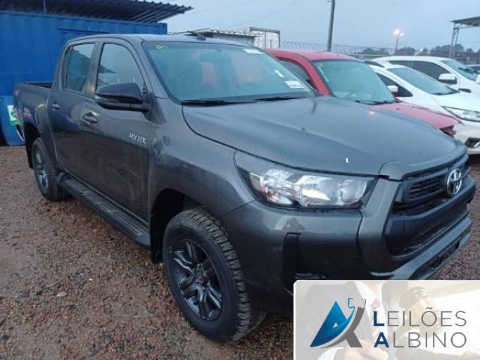 TOYOTA HILUX  24/25