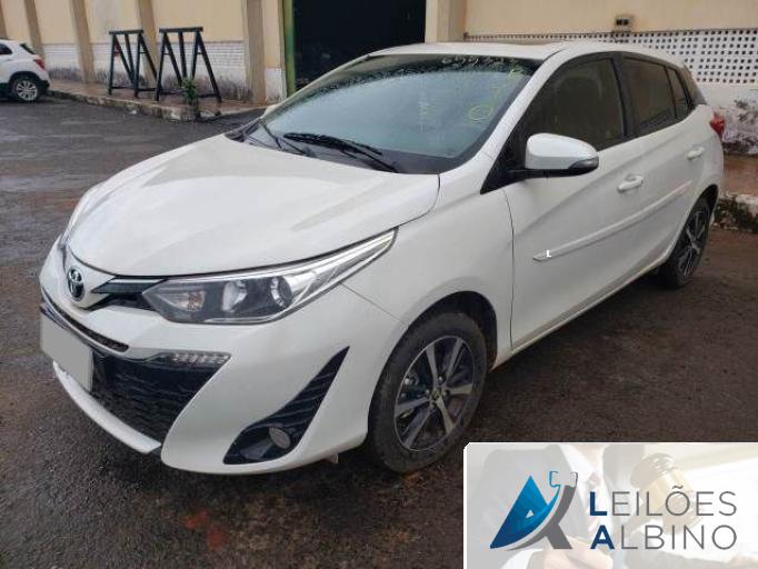 TOYOTA YARIS 21/22