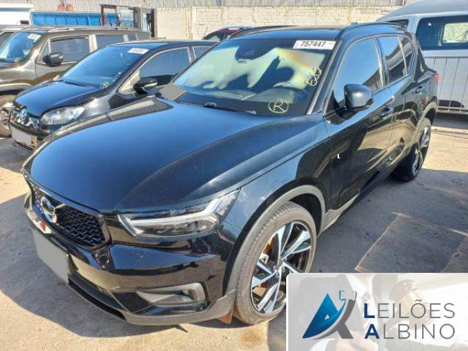 VOLVO XC40 19/20