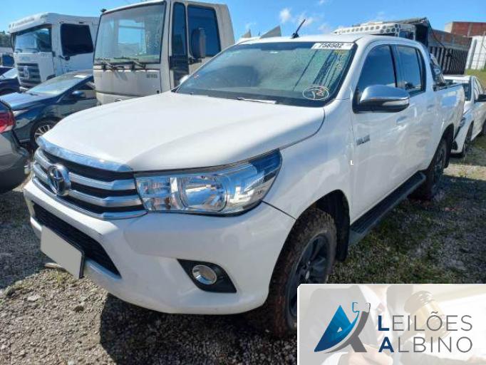 TOYOTA HILUX CD 17/17
