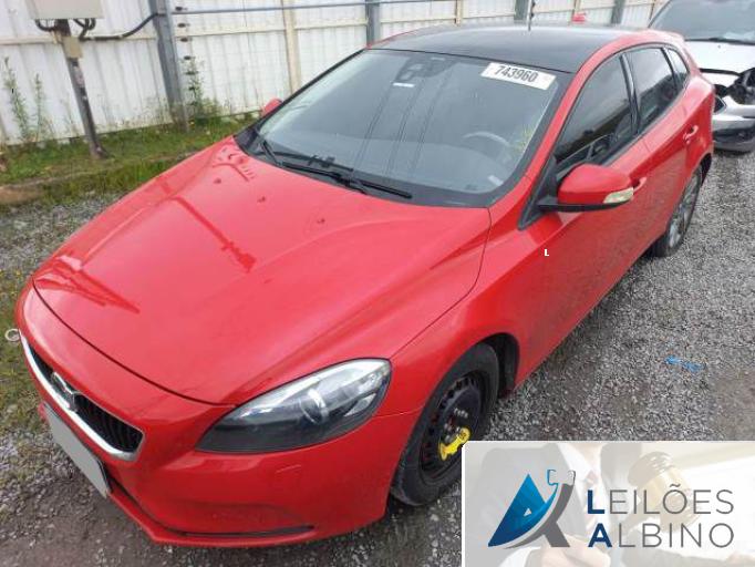 VOLVO V40 13/13 