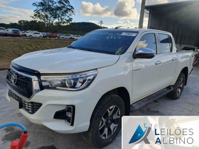 TOYOTA HILUX CD 20/20