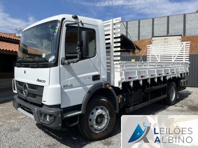 MERCEDES BENZ ATEGO 22/22