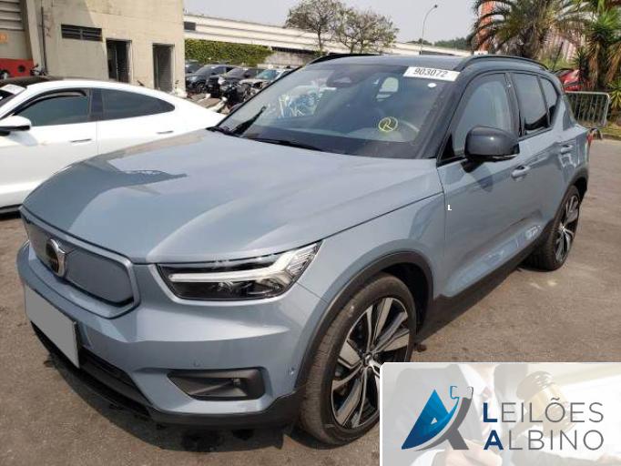 VOLVO XC40 21/22