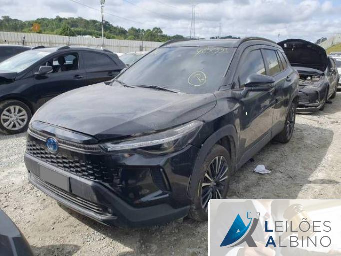 TOYOTA COROLLA CROSS 24/25