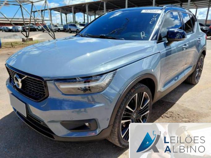 VOLVO XC-40 19/20