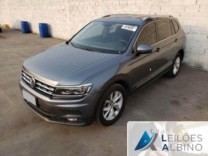 VOLKSWAGEN TIGUAN 18/18