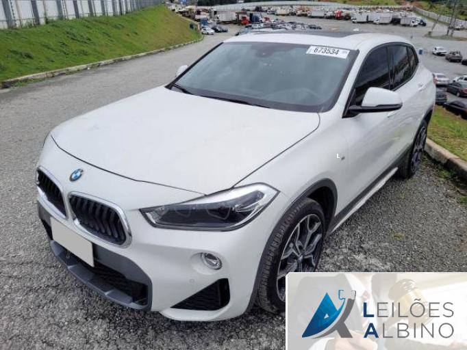 BMW X2 18/18