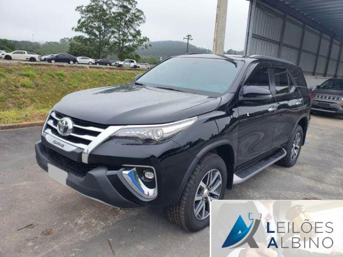 TOYOTA HILUX SW4 20/20