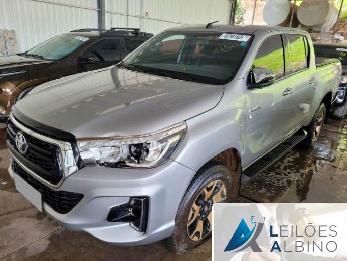 TOYOTA HILUX CD 20/21