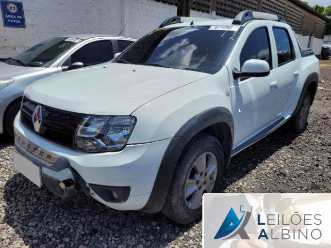 RENAULT DUSTER 20/20