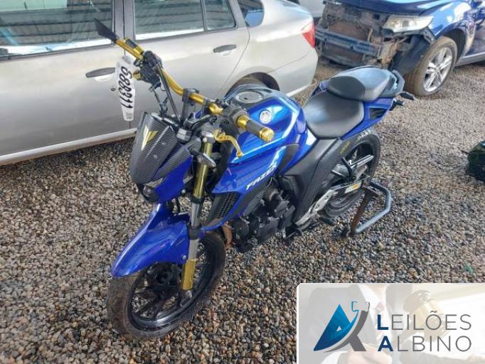 YAMAHA FZ25 FAZER 21/21